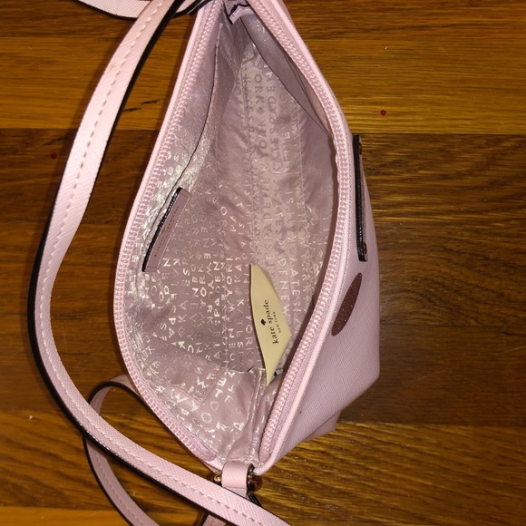 Adorable KATE SPADE Shoulder Bag - Picture 2 of 2